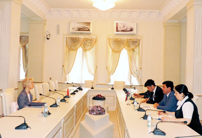 Portugal is keen to establish relations with Ganja